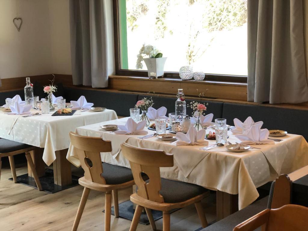 Hotel Gasthof Krahlehenhof フィルツモース エクステリア 写真