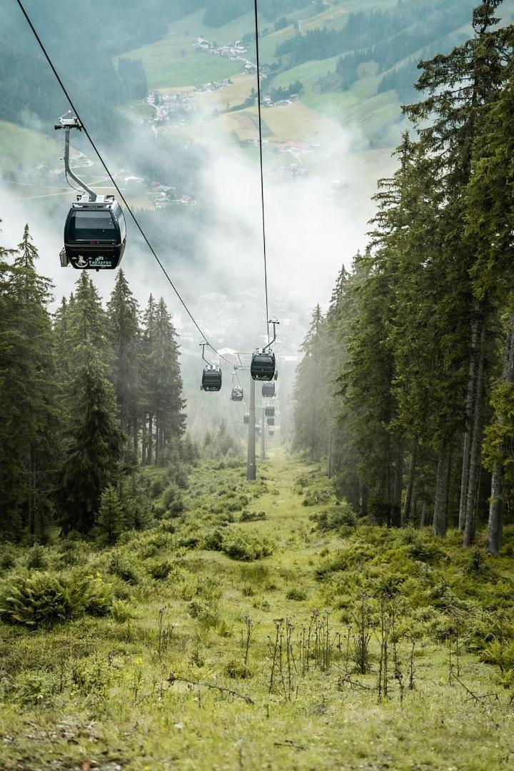 Hotel Gasthof Krahlehenhof フィルツモース エクステリア 写真