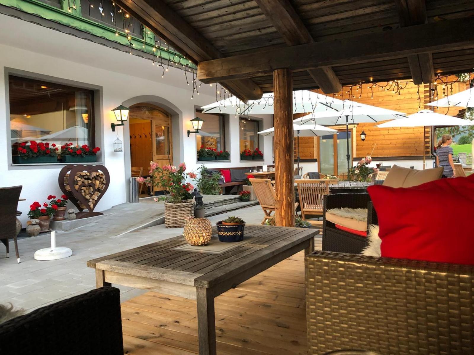 Hotel Gasthof Krahlehenhof フィルツモース エクステリア 写真