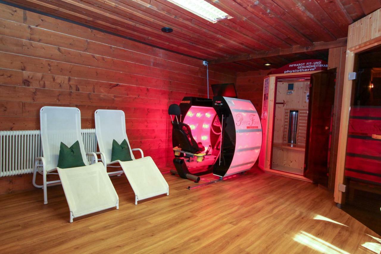 Hotel Gasthof Krahlehenhof フィルツモース エクステリア 写真