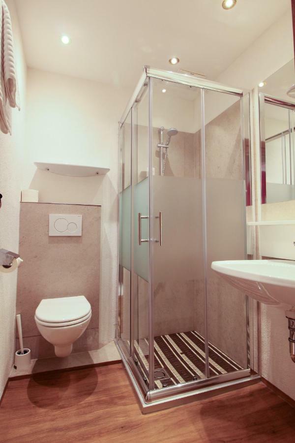 Hotel Gasthof Krahlehenhof フィルツモース エクステリア 写真